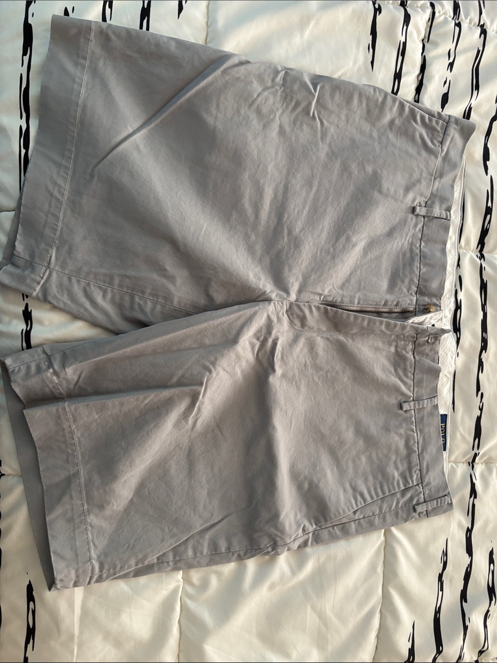 Polo by Ralph Lauren Men’s Light Gray Flat-Front Shorts